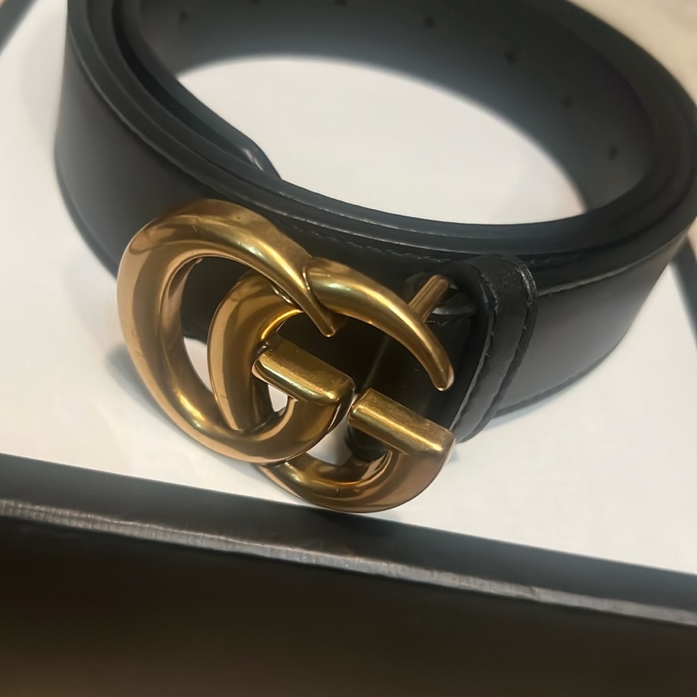 Women’s Gucci belt size 105